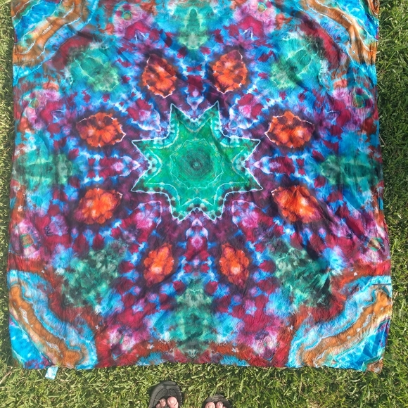 Mandala Tie Dye Tapestry - Picture 3 of 4